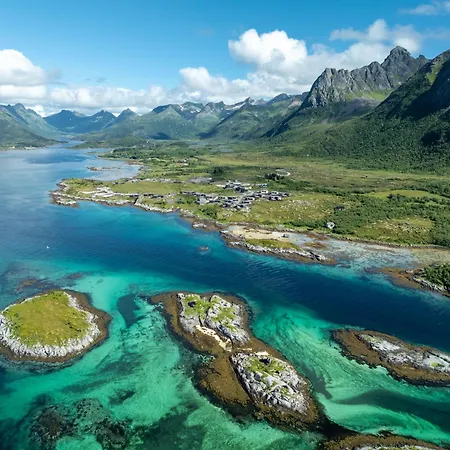 Beautiful In Lofoten Housing Up To 6 Guests! 別荘
