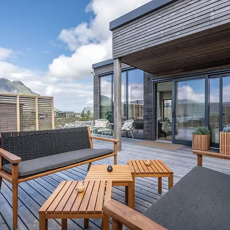 Beautiful In Lofoten Housing Up To 6 Guests!