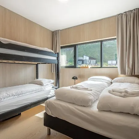 Beautiful In Lofoten Housing Up To 6 Guests! Vakantiehuis *