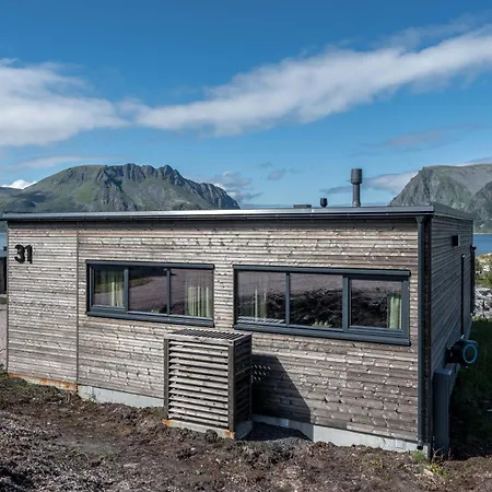 Beautiful In Lofoten Housing Up To 6 Guests! *
