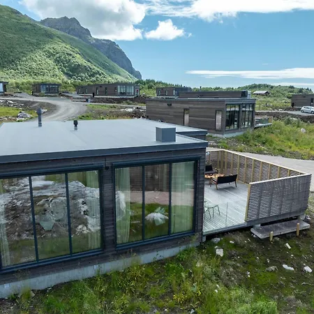 Beautiful In Lofoten Housing Up To 6 Guests! * Lyngværet