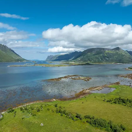 Beautiful In Lofoten Housing Up To 6 Guests! Semesterbostad