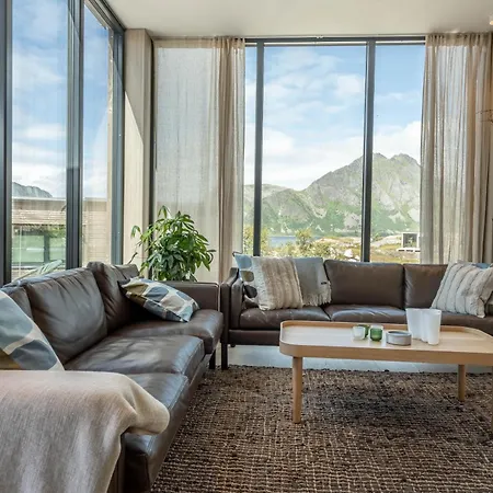 Beautiful In Lofoten Housing Up To 6 Guests! * Lyngværet
