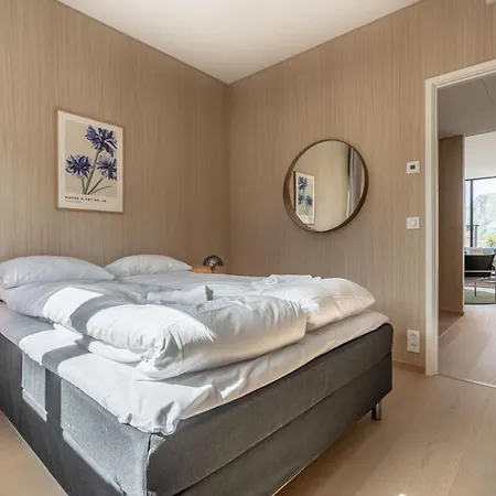 Beautiful In Lofoten Housing Up To 6 Guests! 펜션 Lyngværet