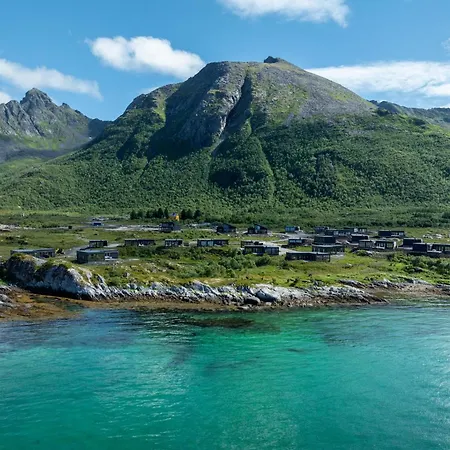 Beautiful In Lofoten Housing Up To 6 Guests! Lyngværet