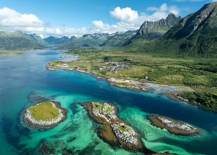 Beautiful In Lofoten Housing Up To 6 Guests! Semesterbostad