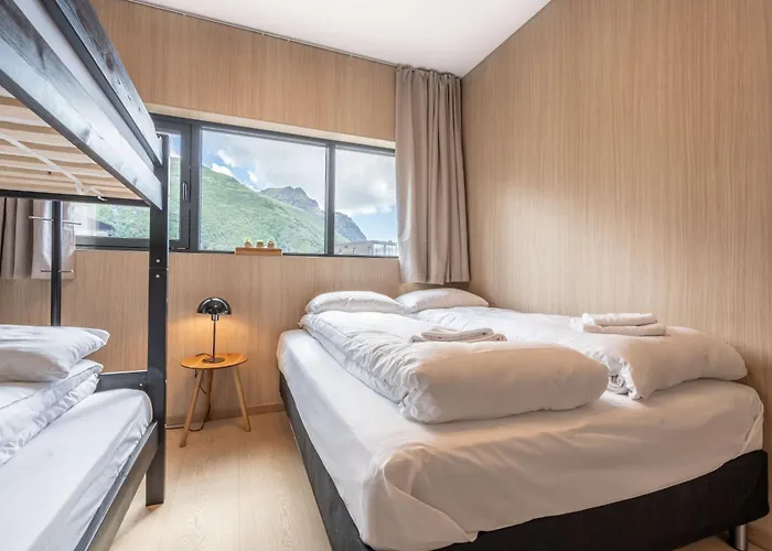 Beautiful In Lofoten Housing Up To 6 Guests! * Lyngværet